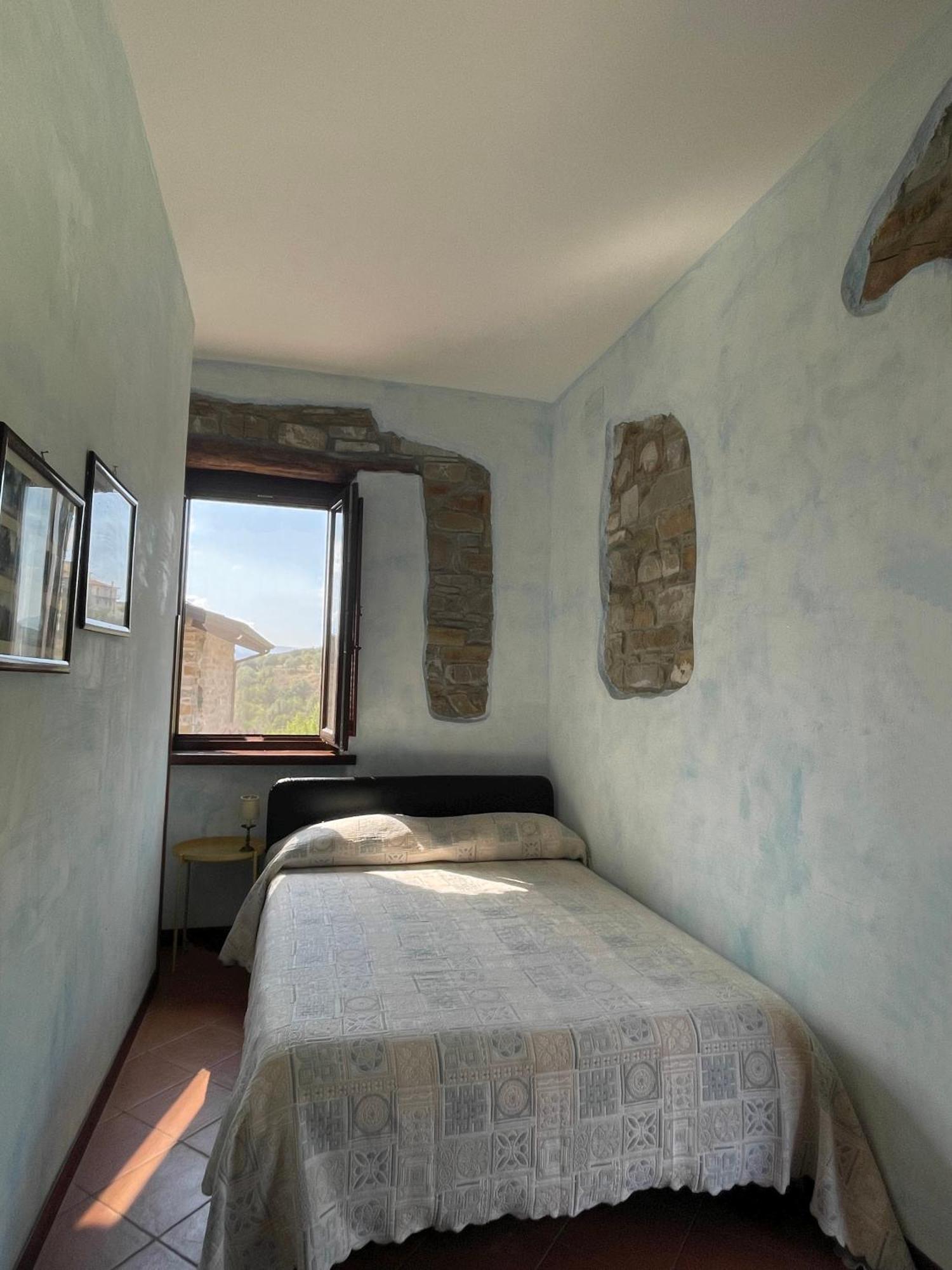 Agriturismo Piano Di Andrea Ostigliano Ngoại thất bức ảnh