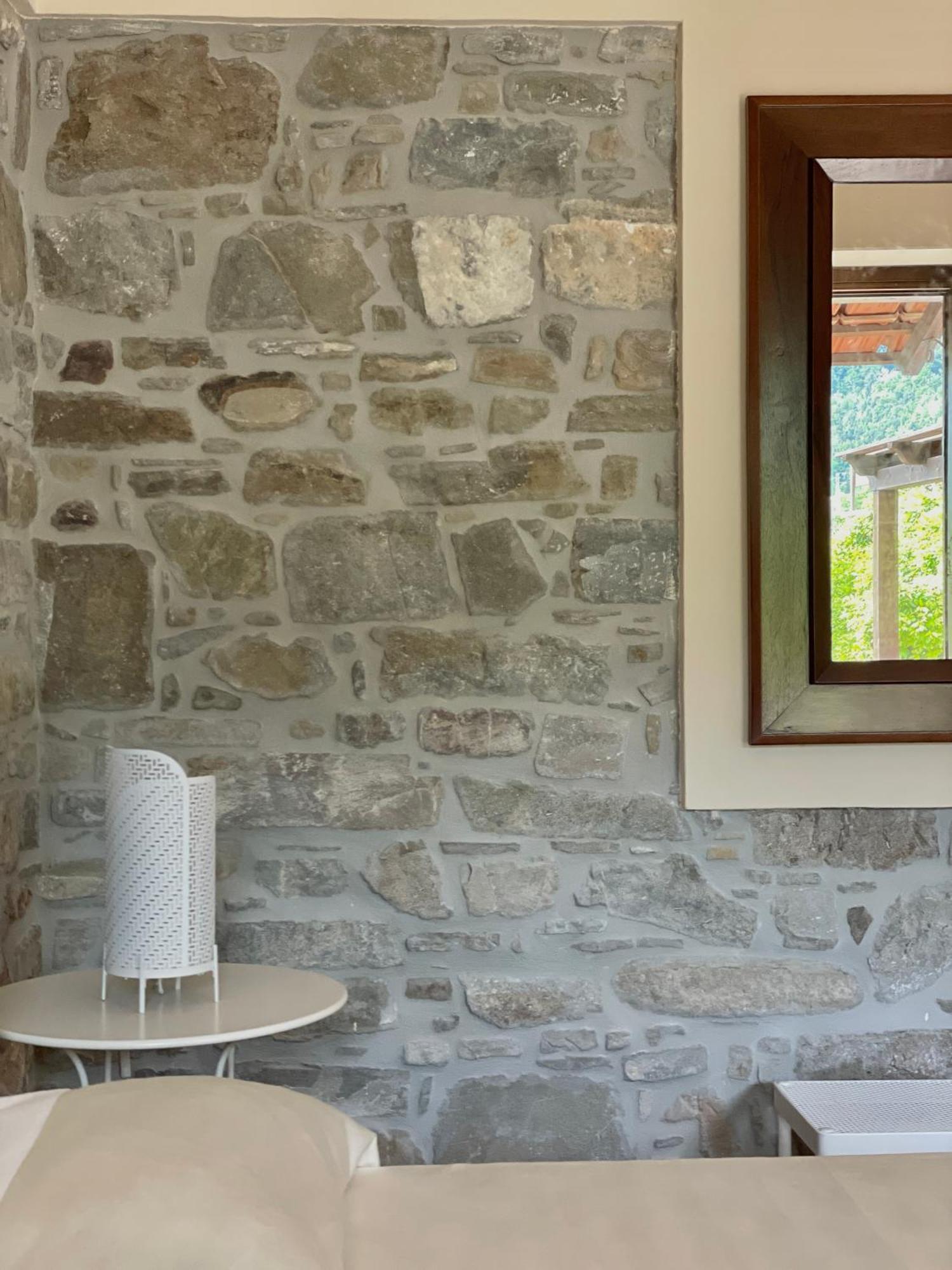 Agriturismo Piano Di Andrea Ostigliano Ngoại thất bức ảnh